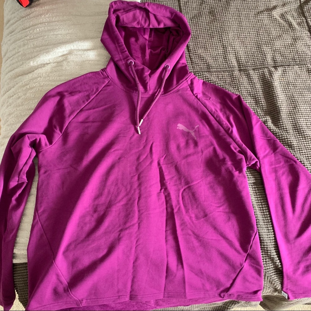 NWOT Puma athletic shirt